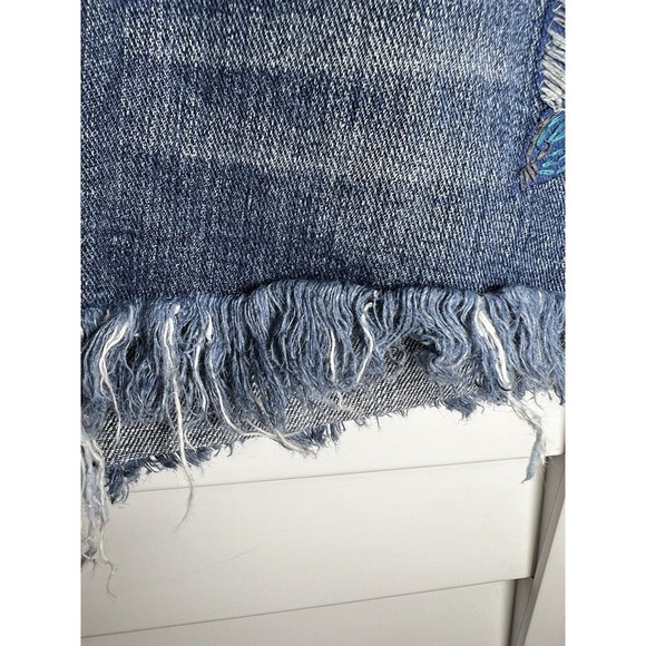 Levi's Y2K Embroidered Distressed Raw Hem Denim Mini Skirt Bird Boho Size 9 - Picture 6 of 10